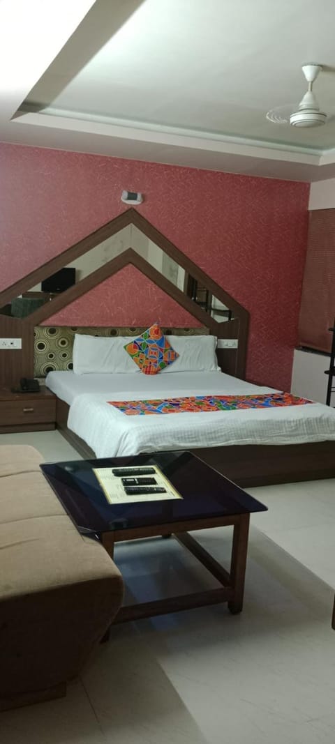 Hotel Shailly Inn Hotel in Ahmedabad