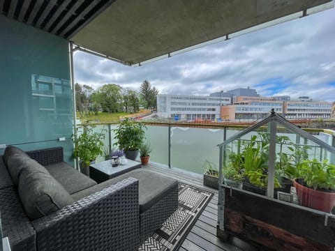 Patio, View (from property/room), Balcony/Terrace, Seating area