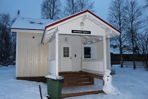 Hotel Aakenus Holiday Home Kokki House in Rovaniemi