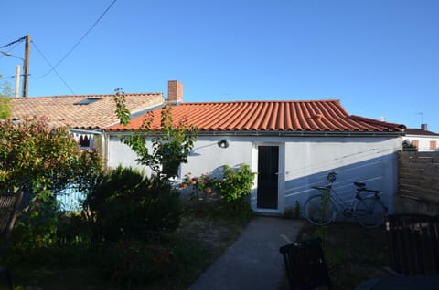 Le calme de la Terrière House in La Tranche-sur-Mer