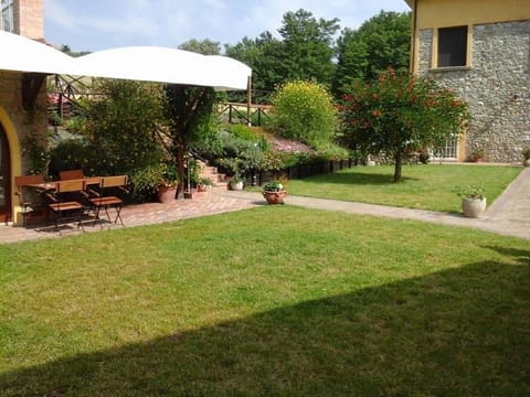 Country House Felicia Apartamento in Campania