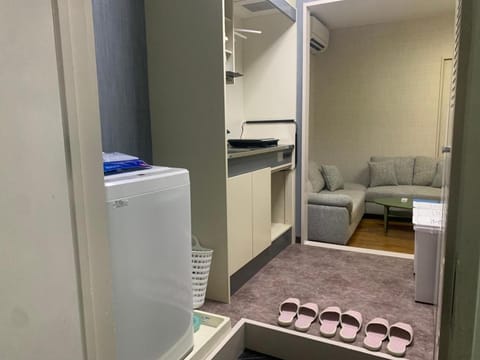 イーストトレジャー201 Apartment in Osaka