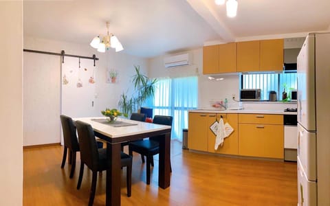 Living room, Dining area, Communal kitchen, kitchen