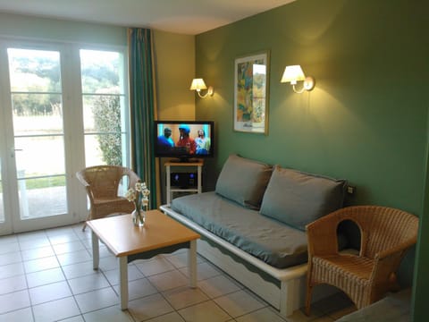 3 bedrooms Holiday Home Golf Resort Port-Bourgenay Maison in Talmont-Saint-Hilaire
