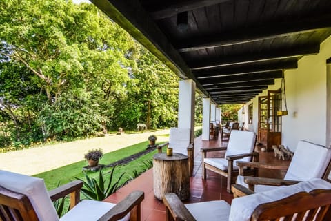 Coffee/tea facilities, Balcony/Terrace, Seating area