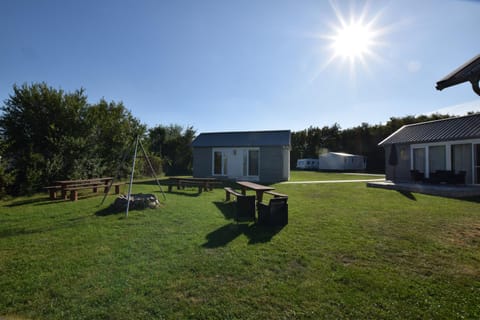 BBQ facilities, Garden