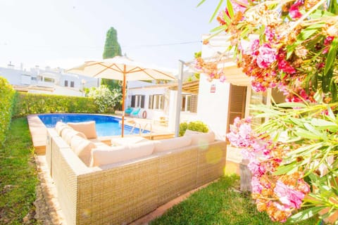 Beautiful villa near the beach Apartment in Port de Pollensa