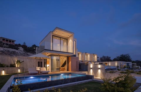 Property building, Night, Pool view, Swimming pool