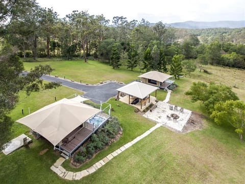 Tuckers Retreat Luxury tent in Canungra