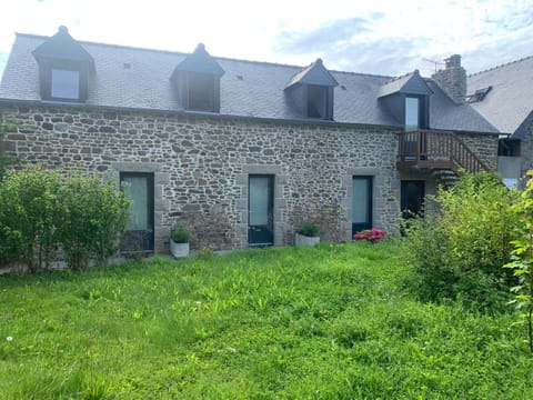 Property building, Garden, Garden view