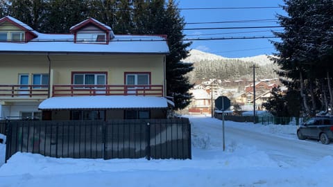 Vila Andra Villa in Prahova, Romania