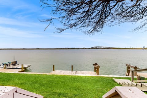 Puente Vista 106 House in North Padre Island