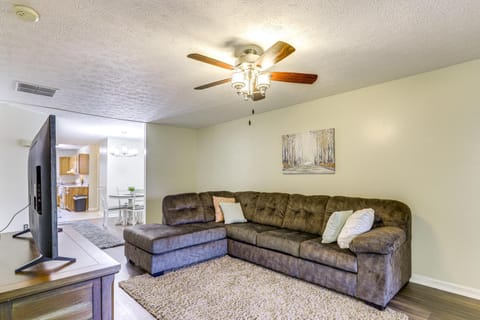 Convenient Dayton Condo with Grill 4 Mi to Downtown Apartment in Dayton