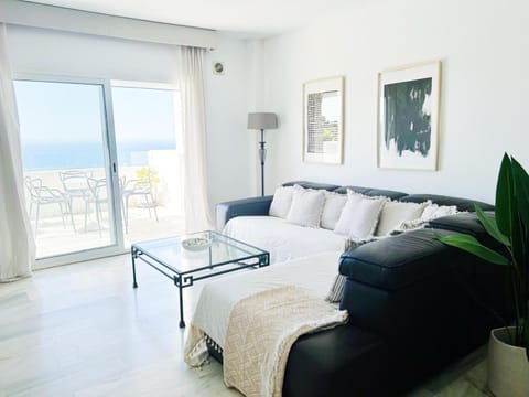 La Mairena - Duplex with Panoramic Sea Views Apartment in Marbella