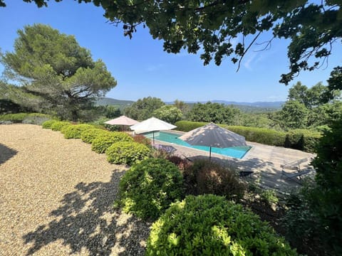 Villa 4 chambres avec piscine privée dans la verdure - FR-1-726-36 Villa in Gassin