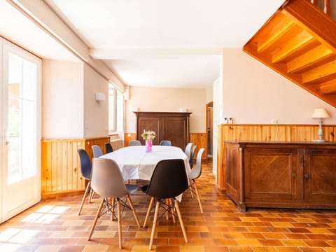 Maison typique 10 pers. avec Wifi, jardin et terrasse, à 5 min de Loudenvielle - FR-1-695-58 House in Catalonia