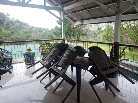 Davao City-Marilog Peak Cafe- Traveler's Staycation Vacation rental in Davao City