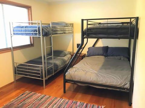 Bed, Photo of the whole room, Bedroom, bunk bed