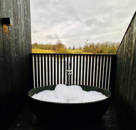 Day, Natural landscape, View (from property/room), Balcony/Terrace