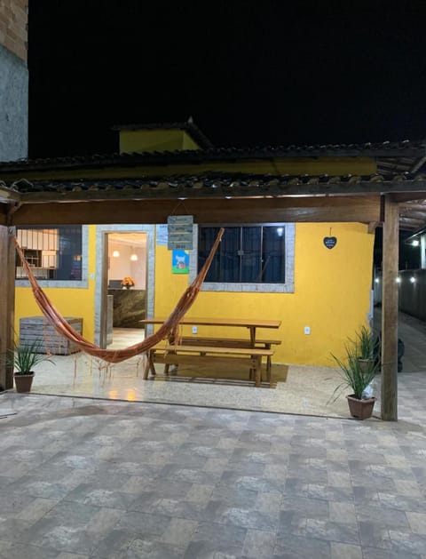 Casa de descanso, lazer, muito verde, perto do mar Bed and Breakfast in Cabo Frio