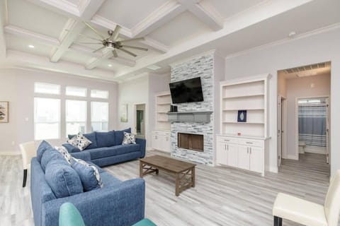 300 Pet friendly with a fenced yard House in North Padre Island