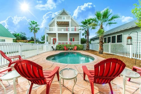 Absolute Beach Private pool pet friendly House in Destin