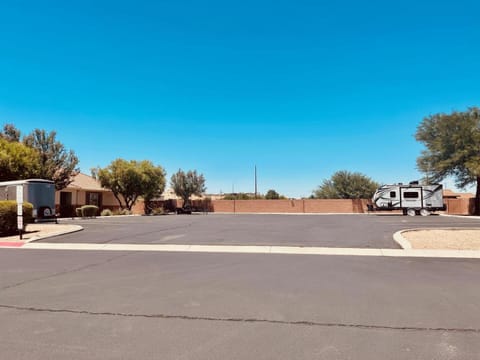 Fortune's Edge Retreat House in Mesquite