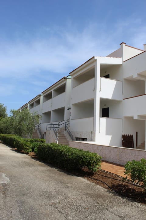 Property building, View (from property/room), Balcony/Terrace