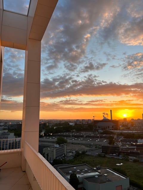 Bird's eye view, Sunset