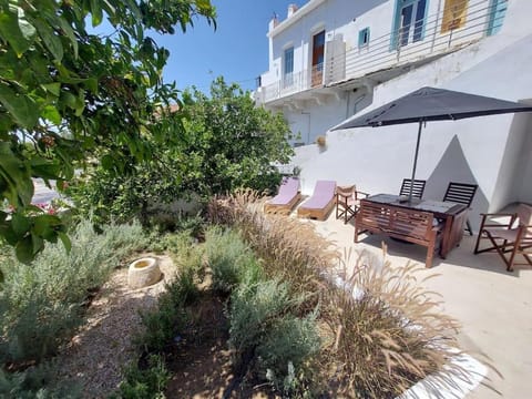 Χαλκί, Σπίτι με κήπο House in Naxos, Naxos and Lesser Cyclades, Greece