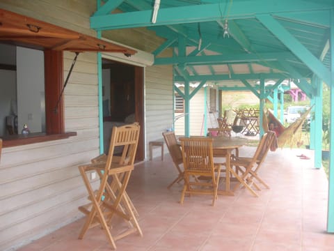 Patio, Dining area