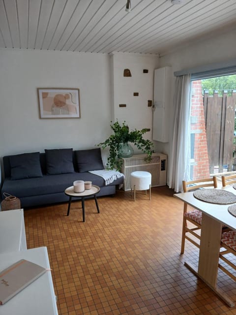 L'Oxymore Apartment in Dinant