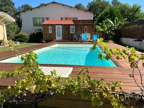 Chalet de jardin, piscine Chalet in Seignosse