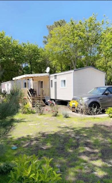 Charmant Mobile Home Cap-Ferret Campground/ 
RV Resort in Lege-Cap-Ferret