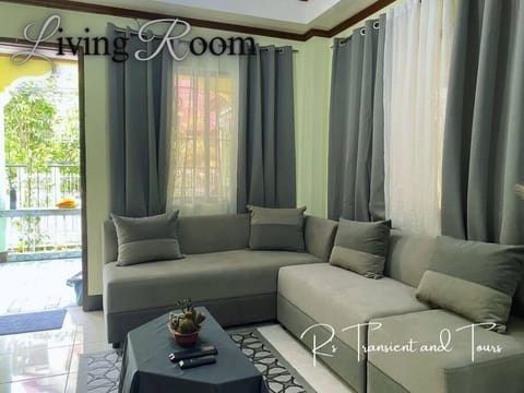 4 Bedroom House in Baguio House in Baguio