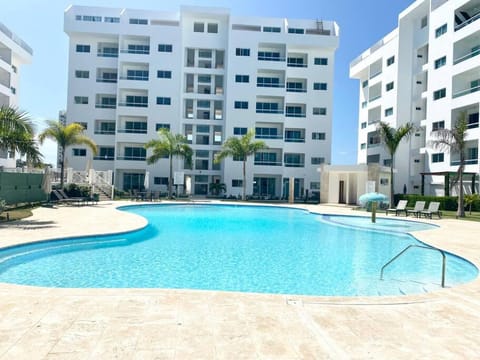 Beautiful and peaceful 2-bedroom family condo Apartment in Juan Dolio