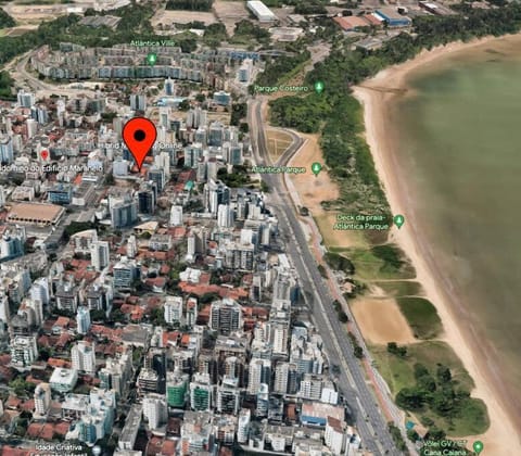 Casa de Hóspedes 2Q até 6 pessoas 100m Praia e entrada independente Apartment in Vitoria