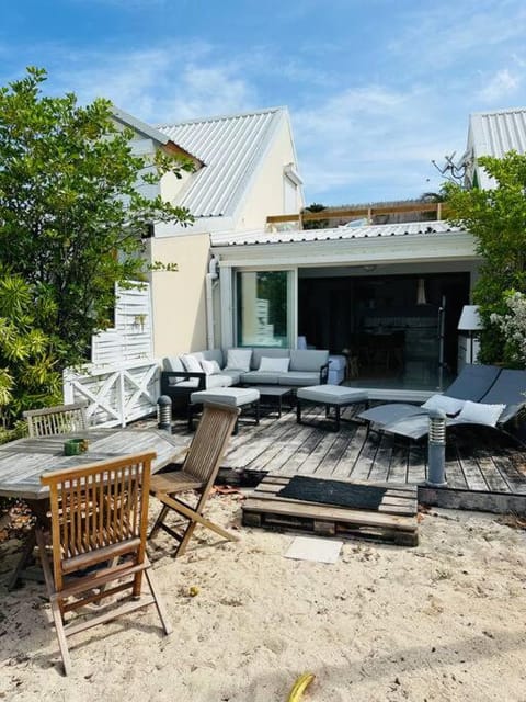 Palm & Sea, 1 chambre sur la plage, Nettle Bay Beach Club House in Sint Maarten