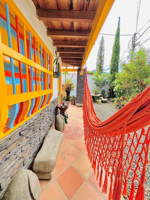 Garden, Decorative detail, Garden view