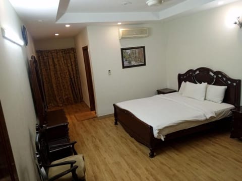 3 Bed Room Apartment Apartment in Lahore