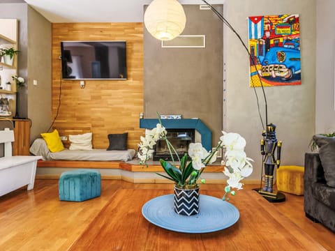 Holiday Home Maison de Locmaria by Interhome House in Brittany