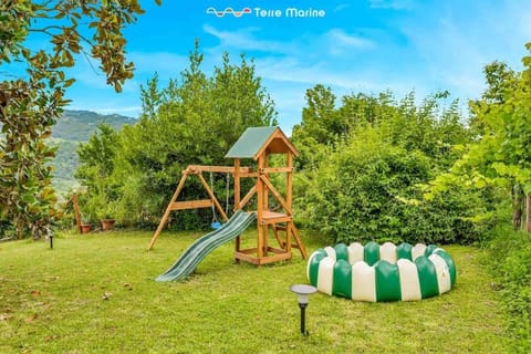 Maison Ro, TerreMarine Villa in Province of Massa and Carrara