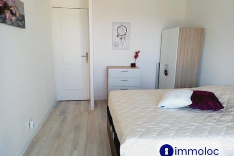 Air-conditioned apartment with park and swimming pool à Cagnes Apartment in Cagnes-sur-Mer