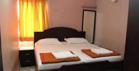 Shreeji Service Apartments Apartment in Vadodara