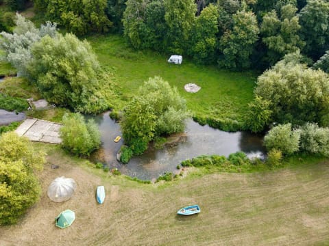 Goldings Farm Bell Tent Camping Hertford Terrain de camping /
station de camping-car in Hertford