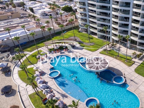 Property building, Day, Bird's eye view, Pool view