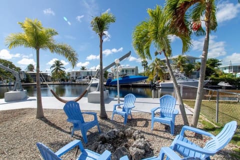 Beautiful updated stilted home makes for a super getaway, home House in Key Largo