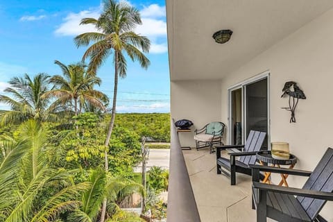 Updated Unit with Beautiful Florida Bay Sunsets condo Appartement in Upper Matecumbe Key