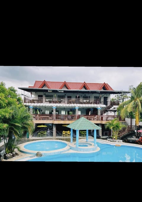 Property building, Day, Pool view, Swimming pool