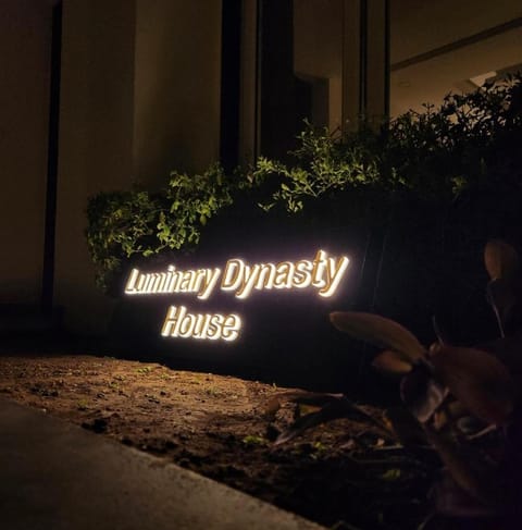 Luminary Dynasty House Vacation rental in Gurugram